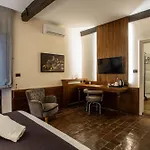 La Loggia Historic 3*