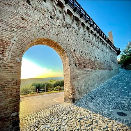 La Loggia Historic Resort - Albergo Diffuso 3* Gradara