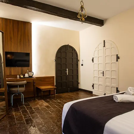 La Loggia Historic - Diffuso 3* Gradara