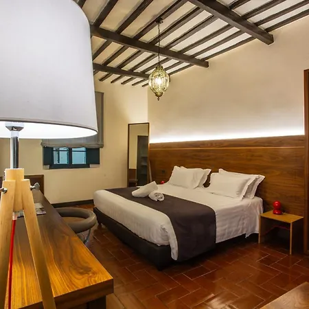 La Loggia Historic Resort