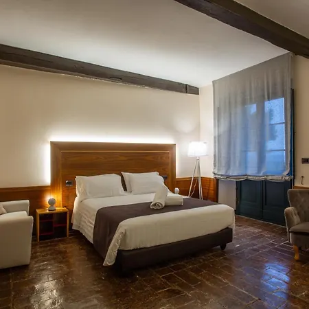 Hotell La Loggia Historic Resort - Albergo Diffuso