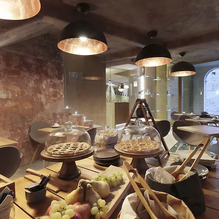 Hotell La Loggia Historic Resort - Albergo Diffuso Gradara
