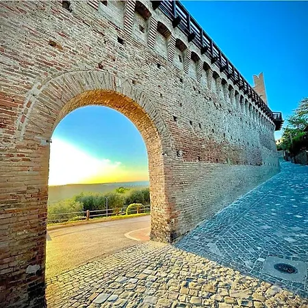 Hotell La Loggia Historic Resort - Albergo Diffuso Gradara